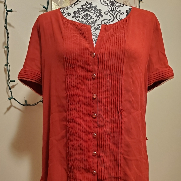 Button down shirt - Picture 7 of 8